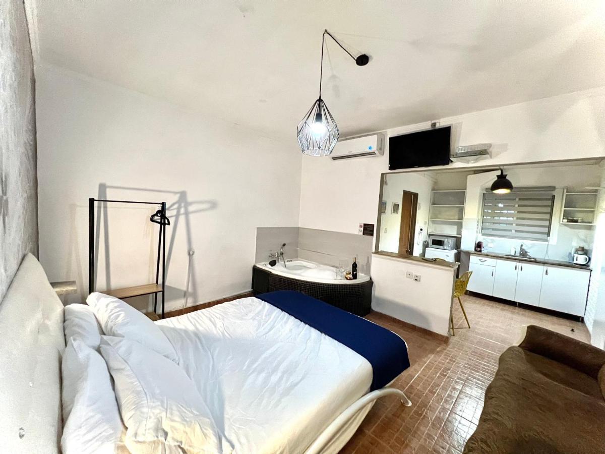 Magical In The Galilee Motel Qiryat Shemona Buitenkant foto